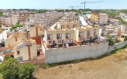 Casa de Pueblo en Cabo Roig – EE8277