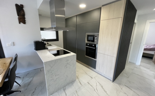 Apartment en Los Altos – EE10293