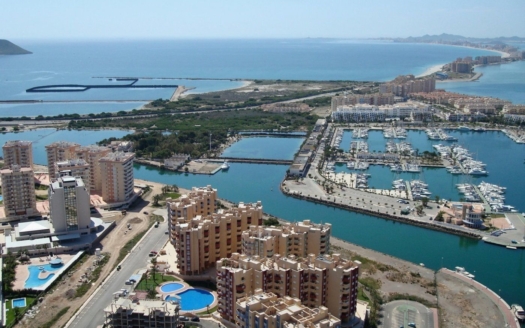 Apartment en La Manga del Mar Menor – EE9579