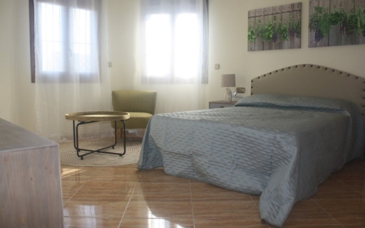 Villa en Torrevieja – EE5400