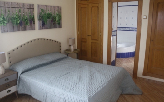 Villa en Torrevieja – EE5400