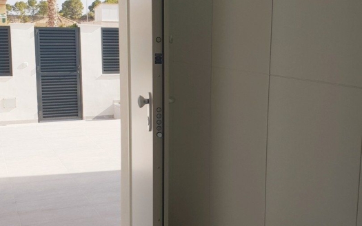 Villa en Pilar de La Horadada – EE5214