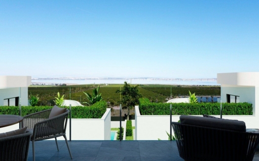 Bungalow en Torrevieja – EE5160