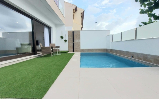 Villa en San Pedro del Pinatar – EE5652