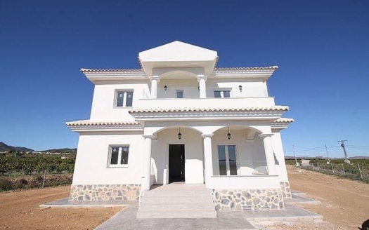 Villa en Pinoso – EE9569