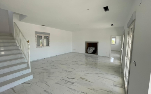 Villa en Pinoso – EE9574