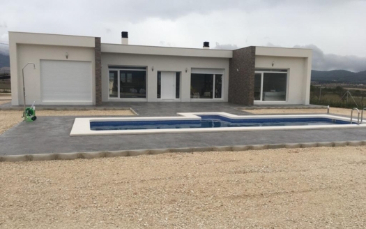 Villa en Pinoso – EE9575