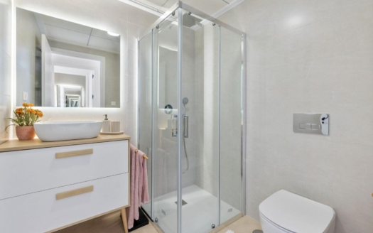 Bungalow en Torrevieja – EE5367