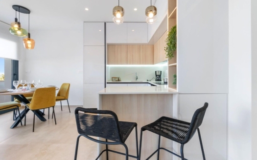 Bungalow en Torrevieja – EE5366