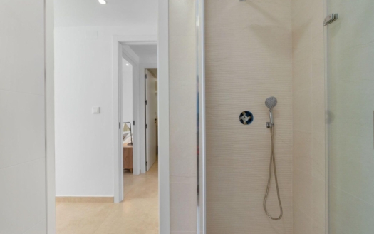 Bungalow en Torrevieja – EE5366