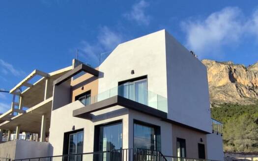 Villa en Polop – EE7425