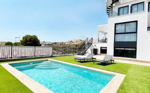 Villa en Algorfa – EE7670