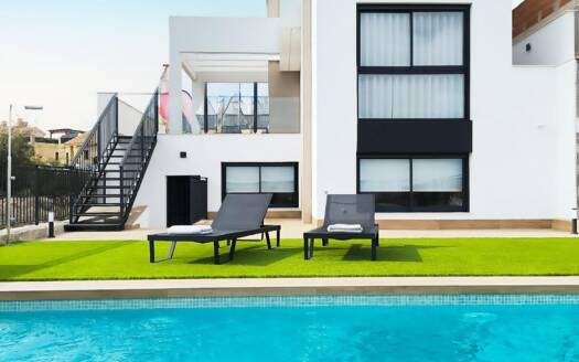 Villa en Algorfa – EE7670