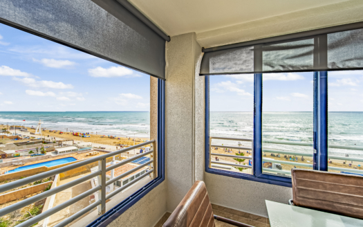 Apartment in La Mata, Torrevieja – EE8136