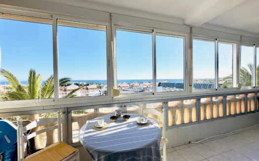 Apartment in Torrevieja – EE11002