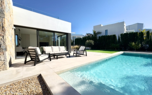 Villa in Orihuela – EE11039