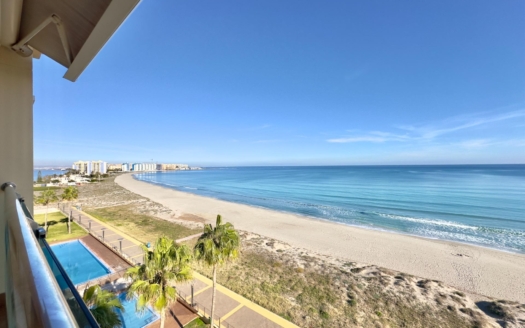 Apartment in La Manga del Mar Menor – EE11108