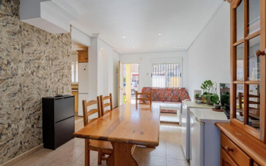 Terraced house in Orihuela Costa – EE11152