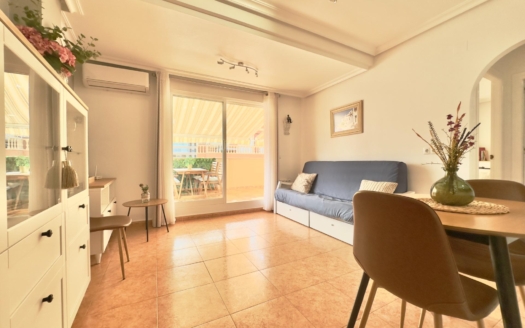 Takvåning i Torrevieja – EE11132