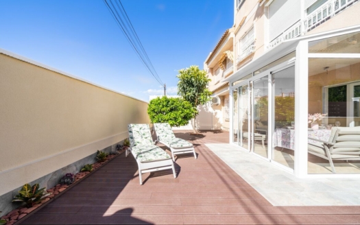Duplex in Torrevieja – EE8834