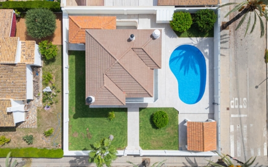 Villa in Cabo Roig – EE11013