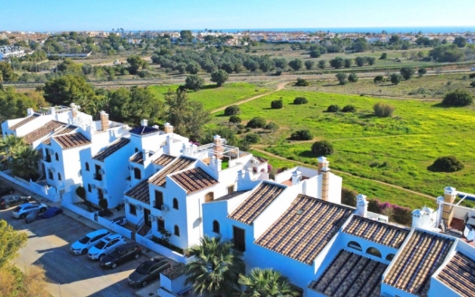 Town House in Orihuela Costa – EE10970
