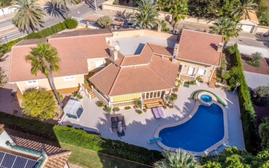 Villa in Cabo Roig – EE8894