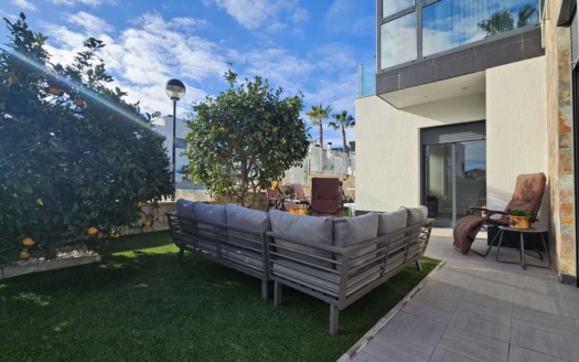 Villa in Orihuela Costa – EE10998