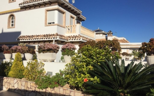 Villa i Torrevieja – EE11000