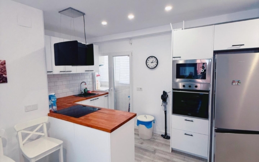 Apartment in Torrevieja – EE11145