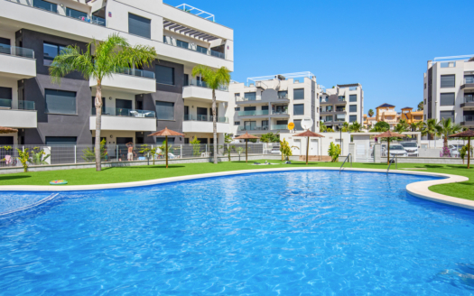 Apartment in Villamartin – EE10930