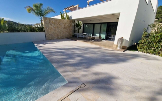 Villa in Monforte del Cid – EE11381