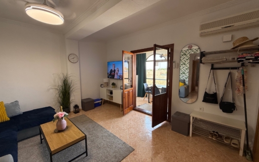 Apartment in Torrevieja – EE11279