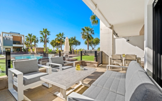 Mieszkanie w Guardamar del Segura – EE11403