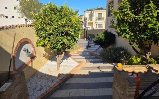 Villa in Orihuela Costa – EE10934