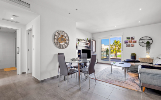 Bungalow in Torrevieja – EE11393