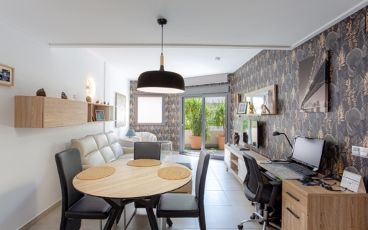 Leilighet i Torrevieja – EE11352