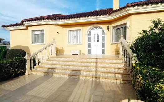 Villa in Orihuela – EE11188
