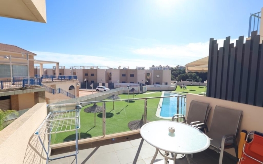 Apartment in Orihuela Costa – EE10741