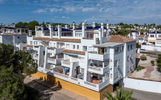 Apartment in Orihuela Costa – EE11300