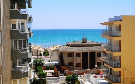 Apartment in Guardamar del Segura – EE10843