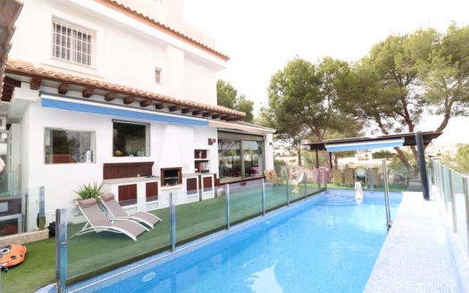 Villa in Orihuela Costa – EE9308
