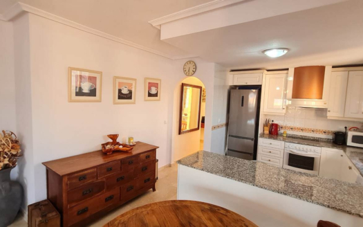 Toppleilighet i Villamartin – EE11470