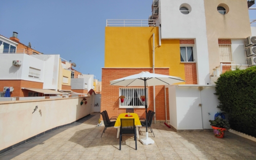 Town House in Orihuela Costa – EE11272