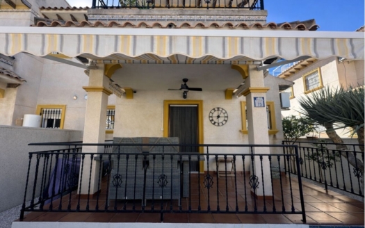 Quad House in La Zenia – EE11355