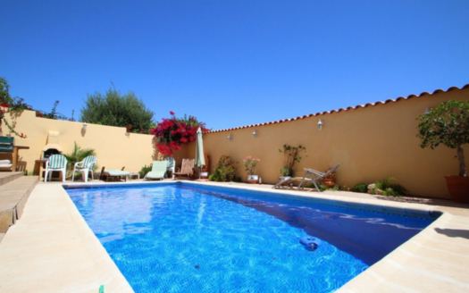 Villa in Villamartin – EE11199