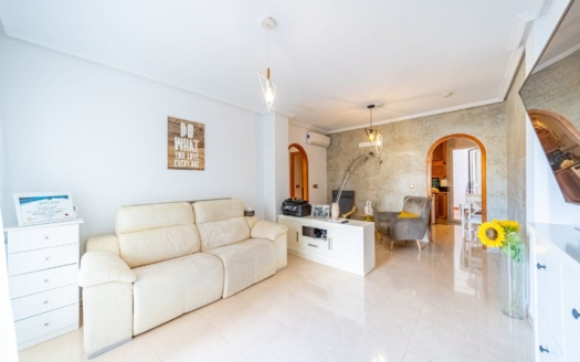 Lägenhet i Lomas de Cabo Roig – EE9422