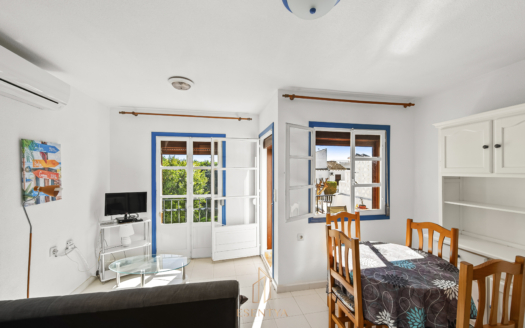 Bungalow na najwyższym piętrze w San Miguel de Salinas – EE11341