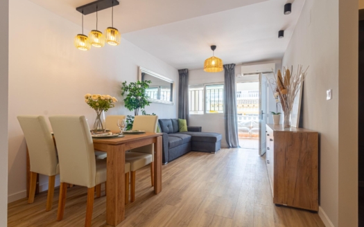 Terraced house in Torrevieja – EE8089