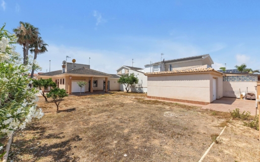 Villa i Pilar de la Horadada – EE8114